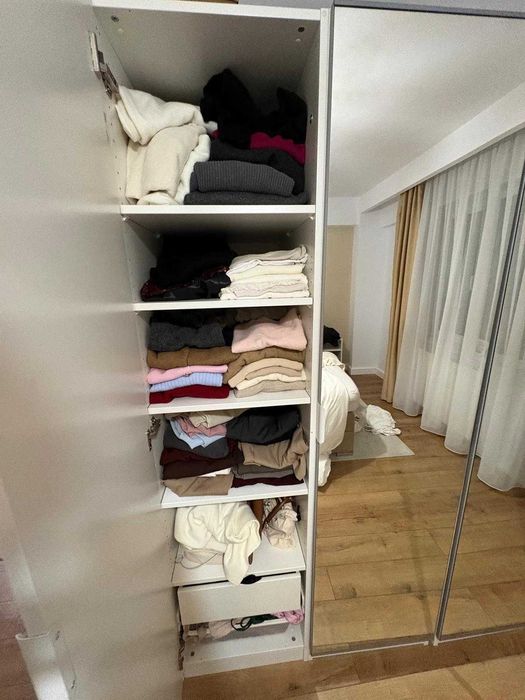 Dulap IKEA PAX 200cm x 200cm