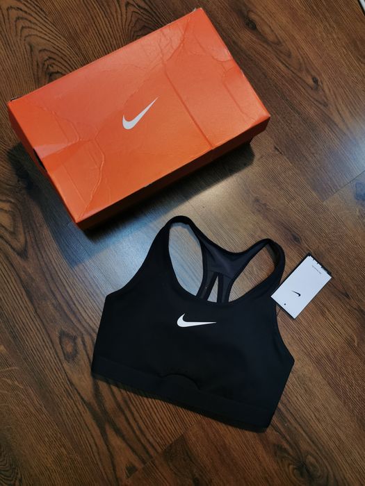 Sutien sport / top Nike damă S (A-C), negru, nou