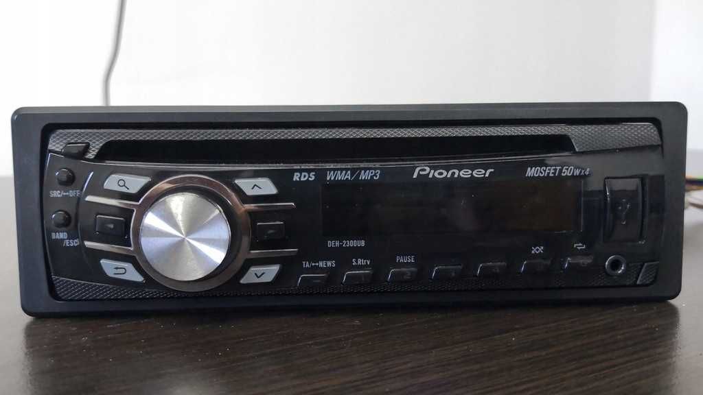Pioneer DEH-2300UB CD плейър/тунер