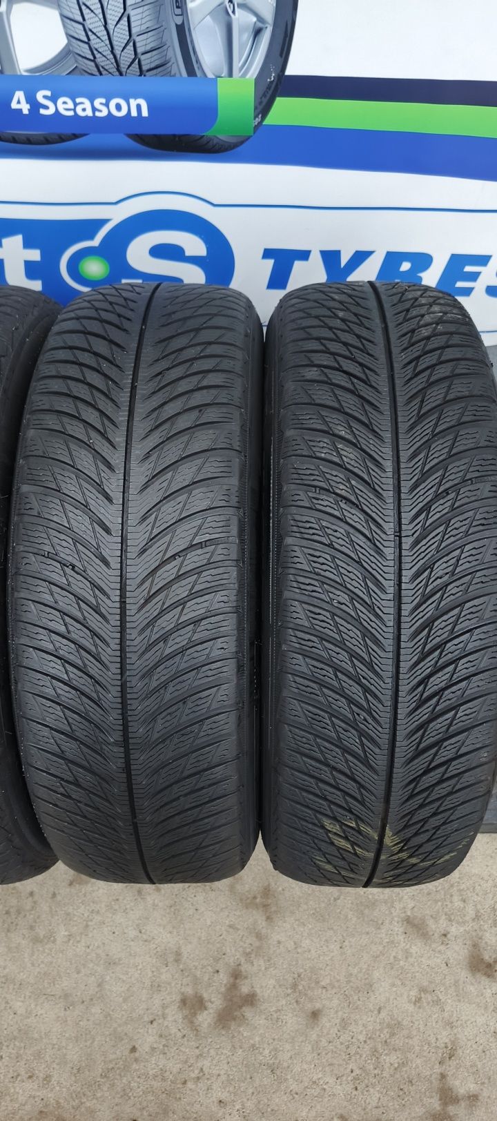 225.60.18 Michelin M+S Pilot Alpin 5 Second-hand