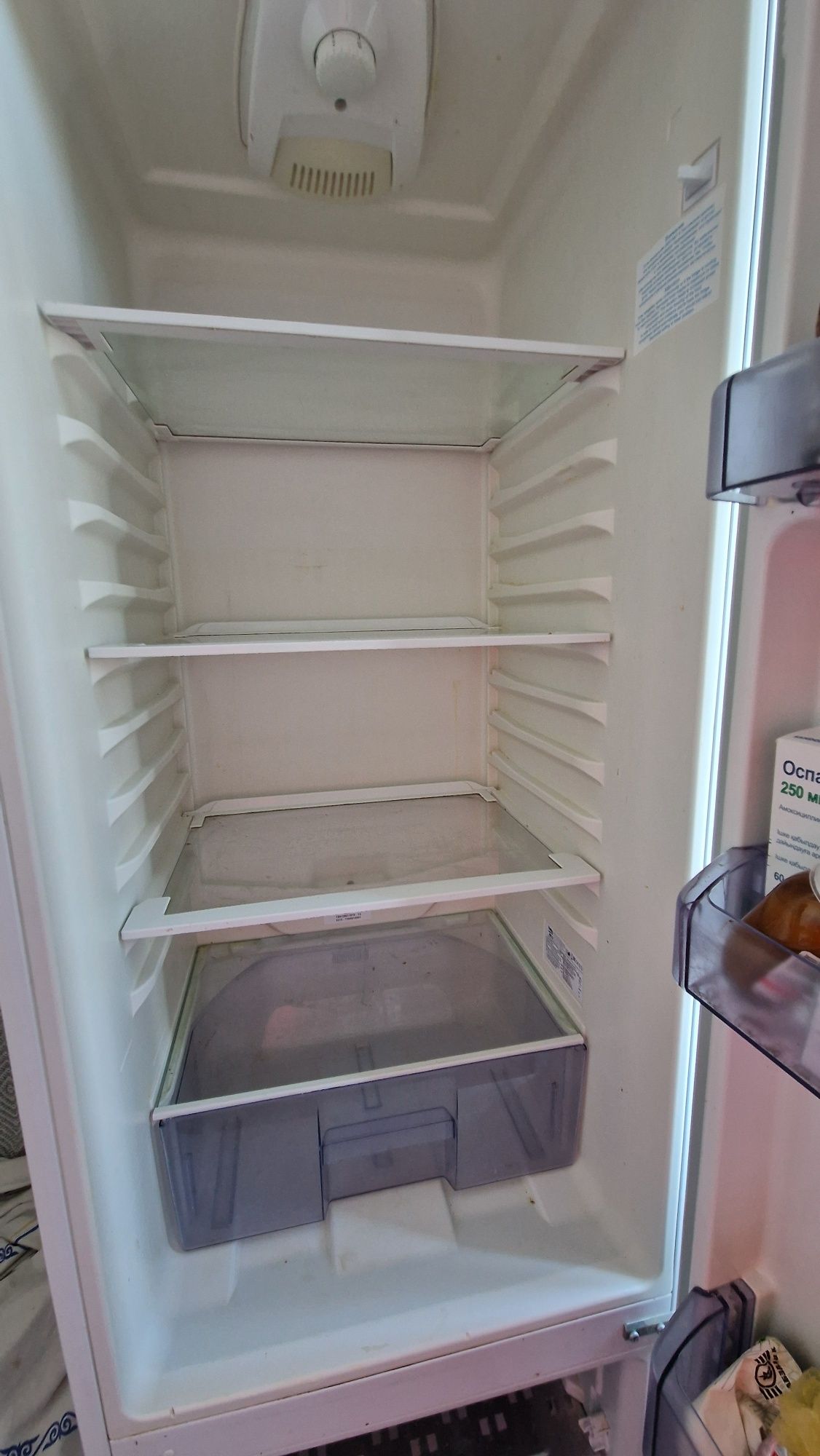 Холодильник сатылады