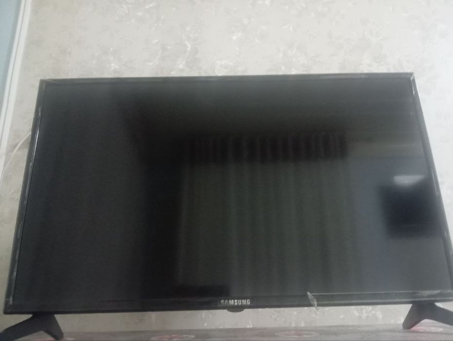 Samsung 32 lik Tv Sotiladi