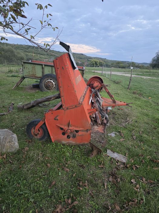 Tocator Resturi vegetale