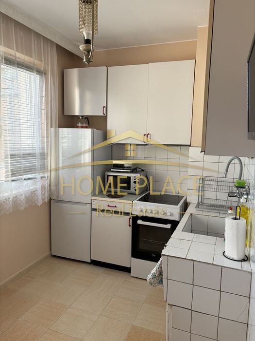 ТРИСТАЕН апартамент под наем - Възраждане