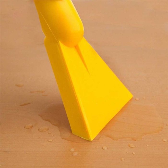 Прахосмукачка за кола за мокро и сухо чистене .