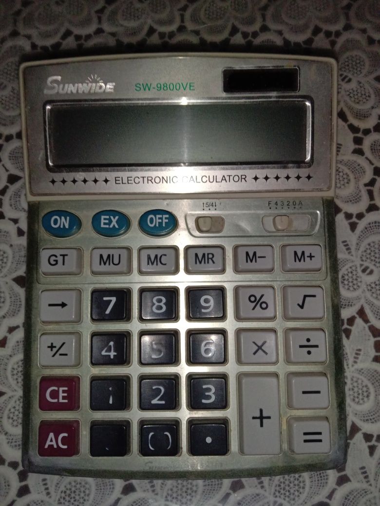 Продается калькулятор