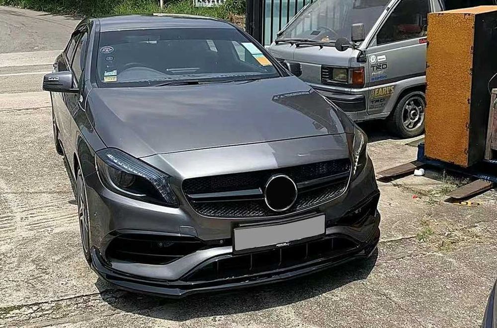 Lip Bara Fata Mercedes A-Class W176 AMG Facelift (15-18) Negru Lucios