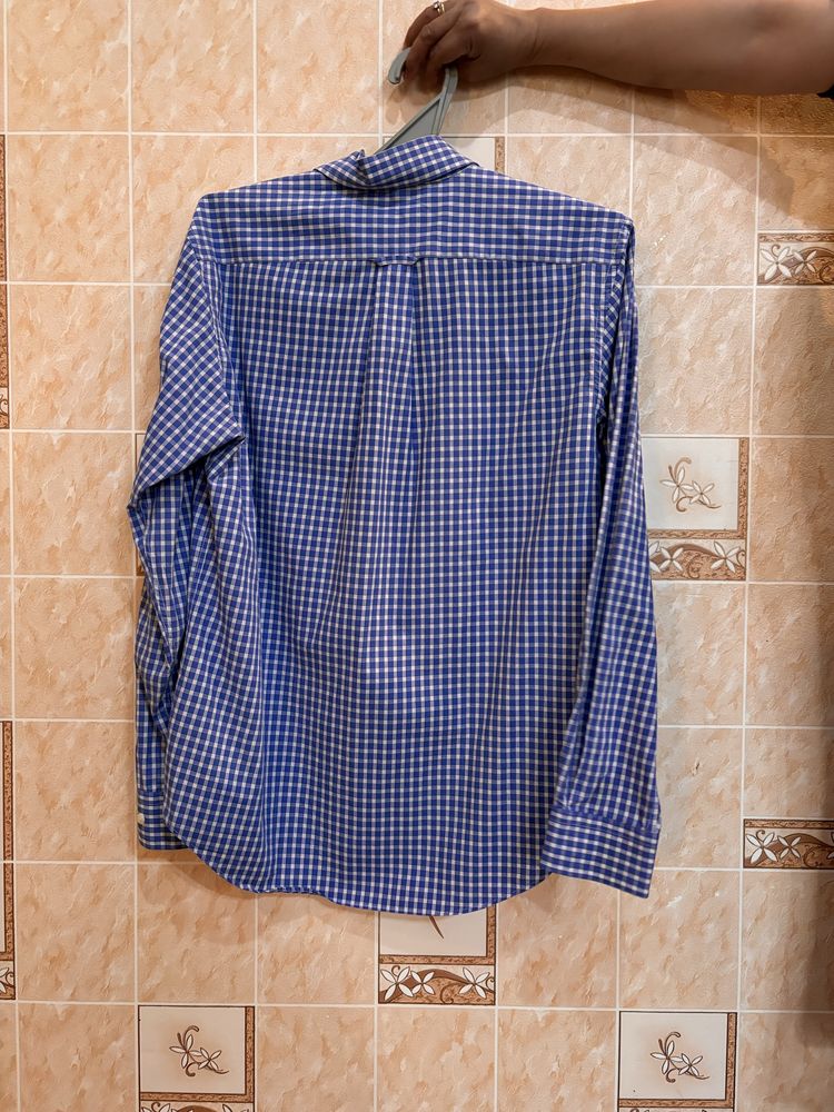 Рубашки мужские