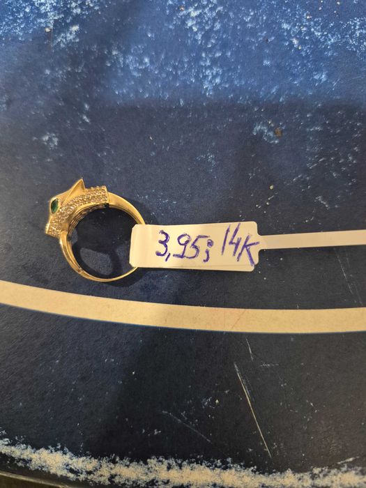 Inel aur , purtat de cateva ori , 14 karate , 3,95 grame