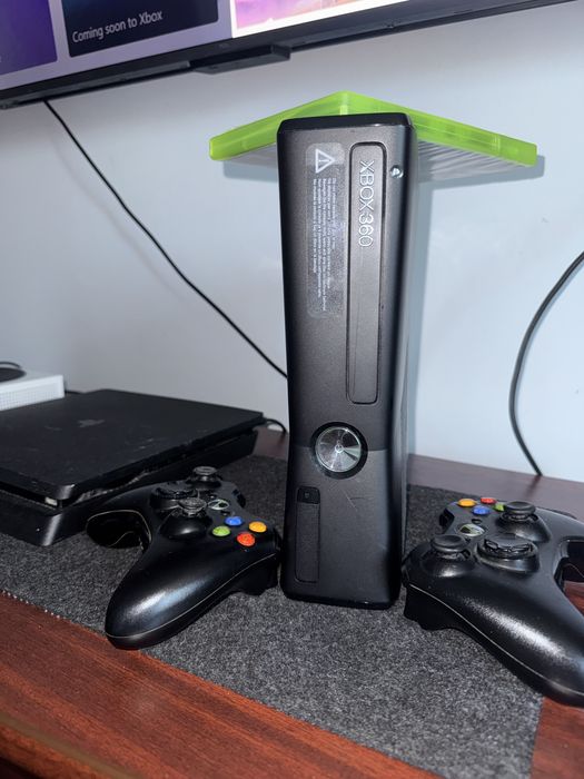 XBOX 360 Slim impecabil