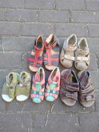 Vând sandale copii mărimea 19,2024,25
