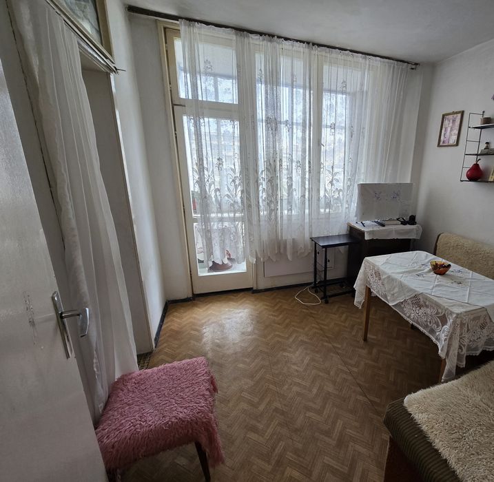 Продава се Четиристаен апартамент в Казанлък - 101 кв.м за 1010 €/кв.м - Снимка #8