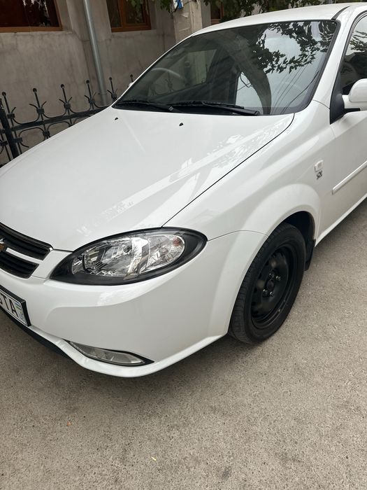 Oq Jentra   2014 yil