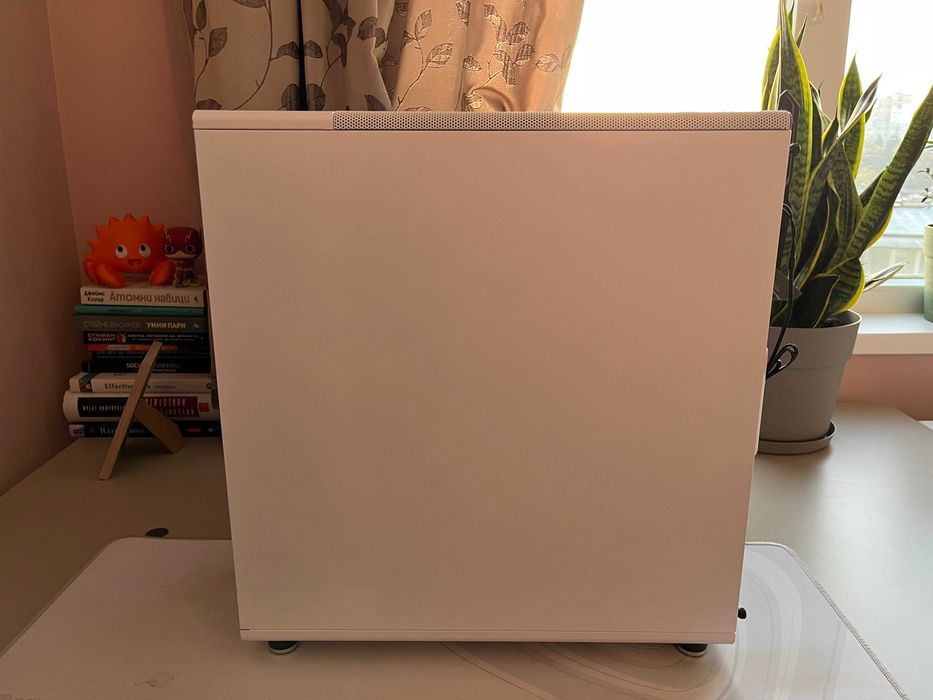 Гейминг/работен компютър – Ryzen 7 7800X3D + RX 6800 XT