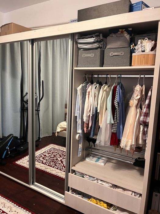 Dulap dormitor cu usi glisante oglinz integrala