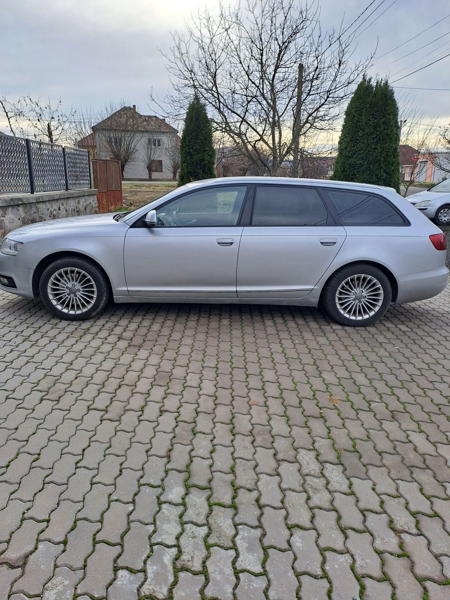 Vand Audi A6  2,0TDI(170 PS), AN 2009, Euro 5, RECENT INMATRICULATA