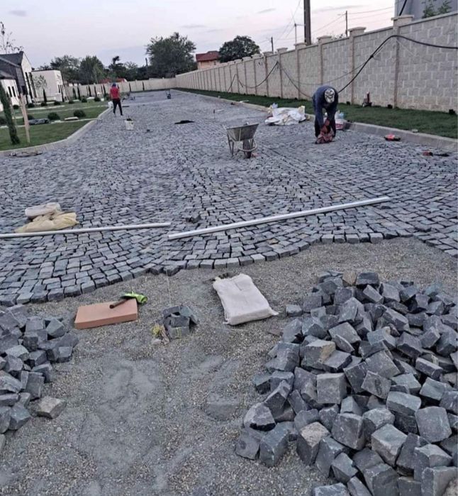 Piatra cubica andezit piatra de rau piatra de grecia oriunde in tara