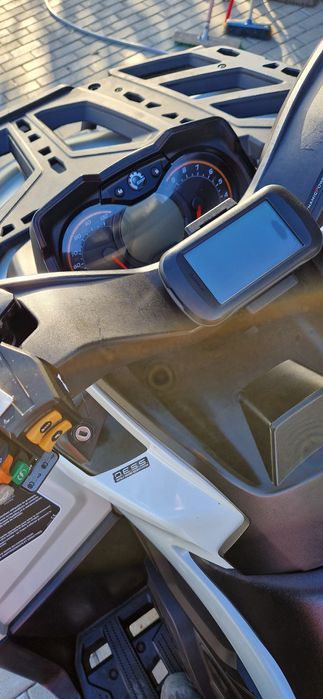 can am outlander 1000 max-limited