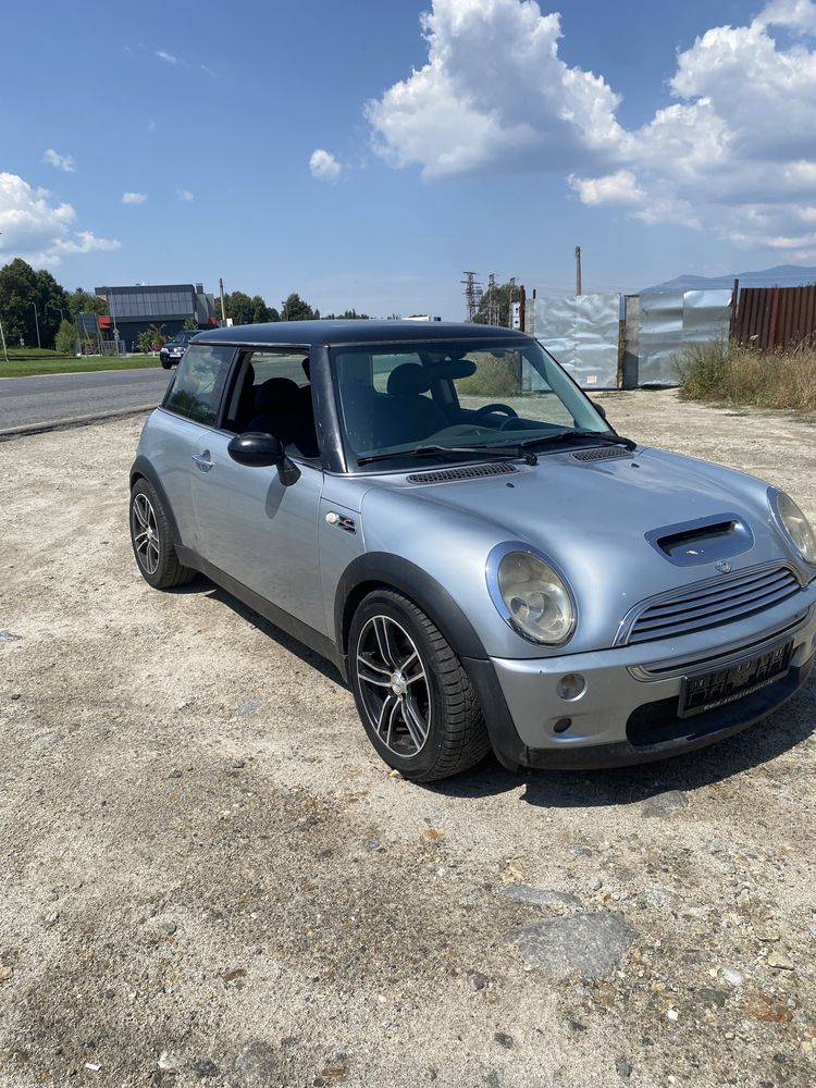 Mini Cooper 1.6i 115к.с. 2004г.