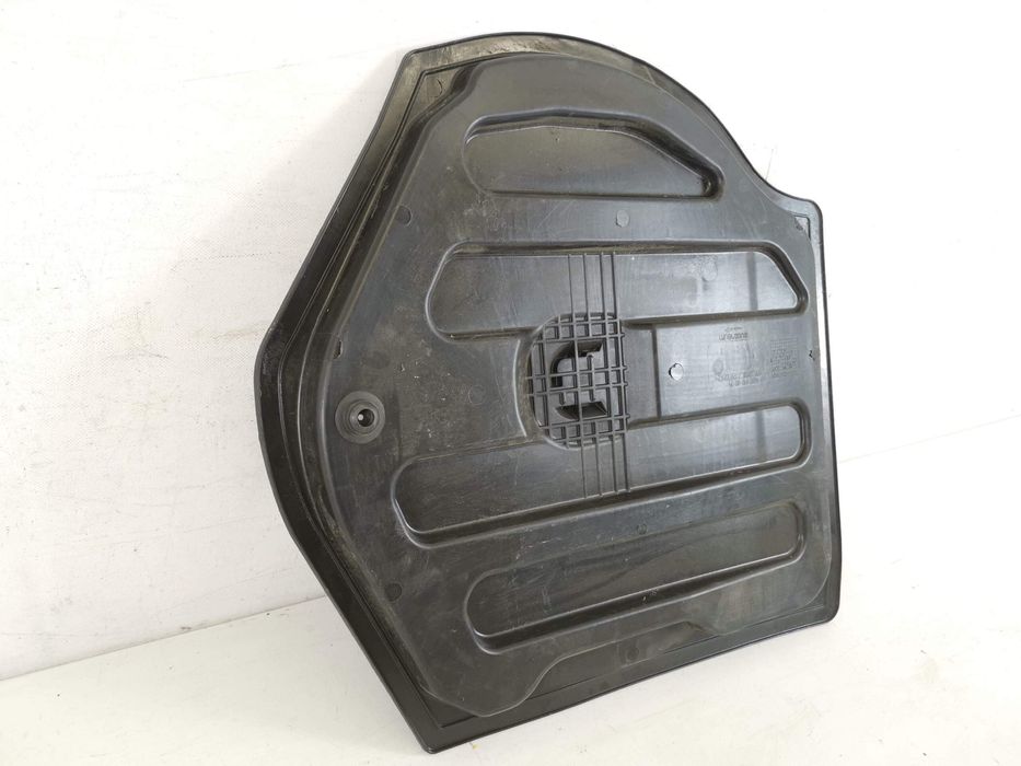 Капак Багажник Резервна Гума Mercedes-Benz Е-Клас / Mercedes-Benz E-Cl