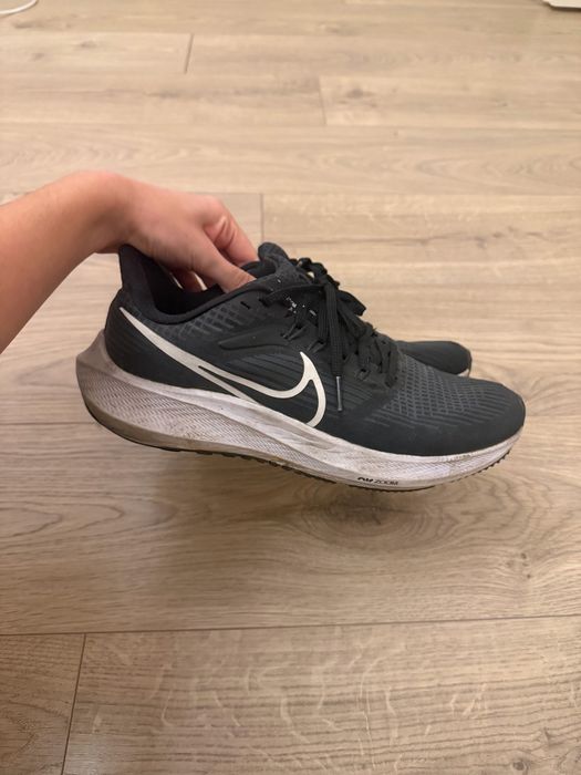 кроссовки мужские 40 размер