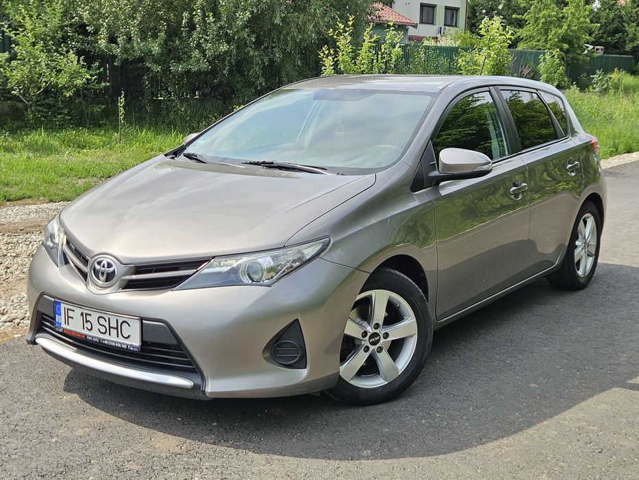 Toyota Auris an 2015, 149000 km reali, 1.4d-6 viteze, Unic proprietar