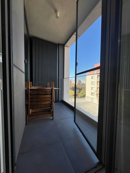 Дава се под наем Двустаен апартамент в София, Кръстова вада - 70 кв.м за 688.5 € - Снимка #2