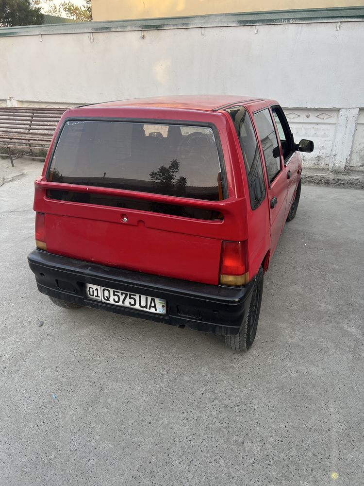 Tico sotiladi yurib turgan moshina 900$ kami bor