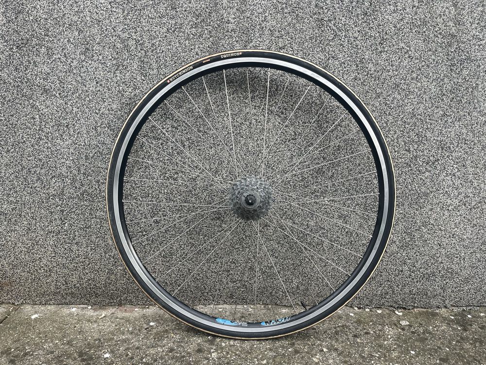 Vand roti 28 8 viteze bicicleta cursiera semicursiera singlespeed