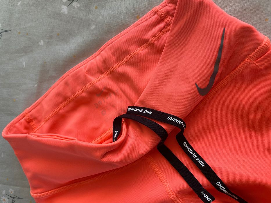 Дамски клин NIKE