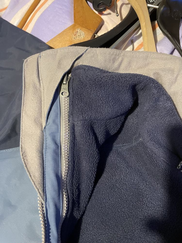 Дебело сноуборд яке Helly Hansen
