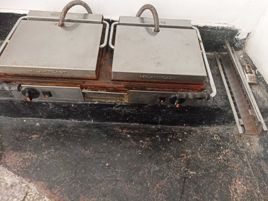 Plita profesionala 380 V