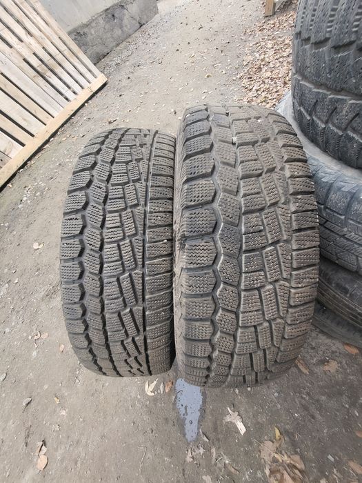 Покрышка зимная.