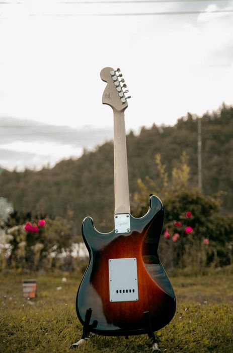 Chitara electrica Fender Squier Stratocaster