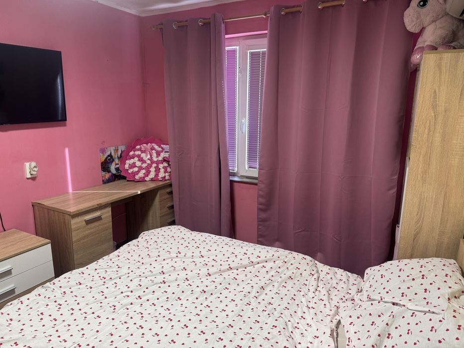 Продавам двустаен Радомир