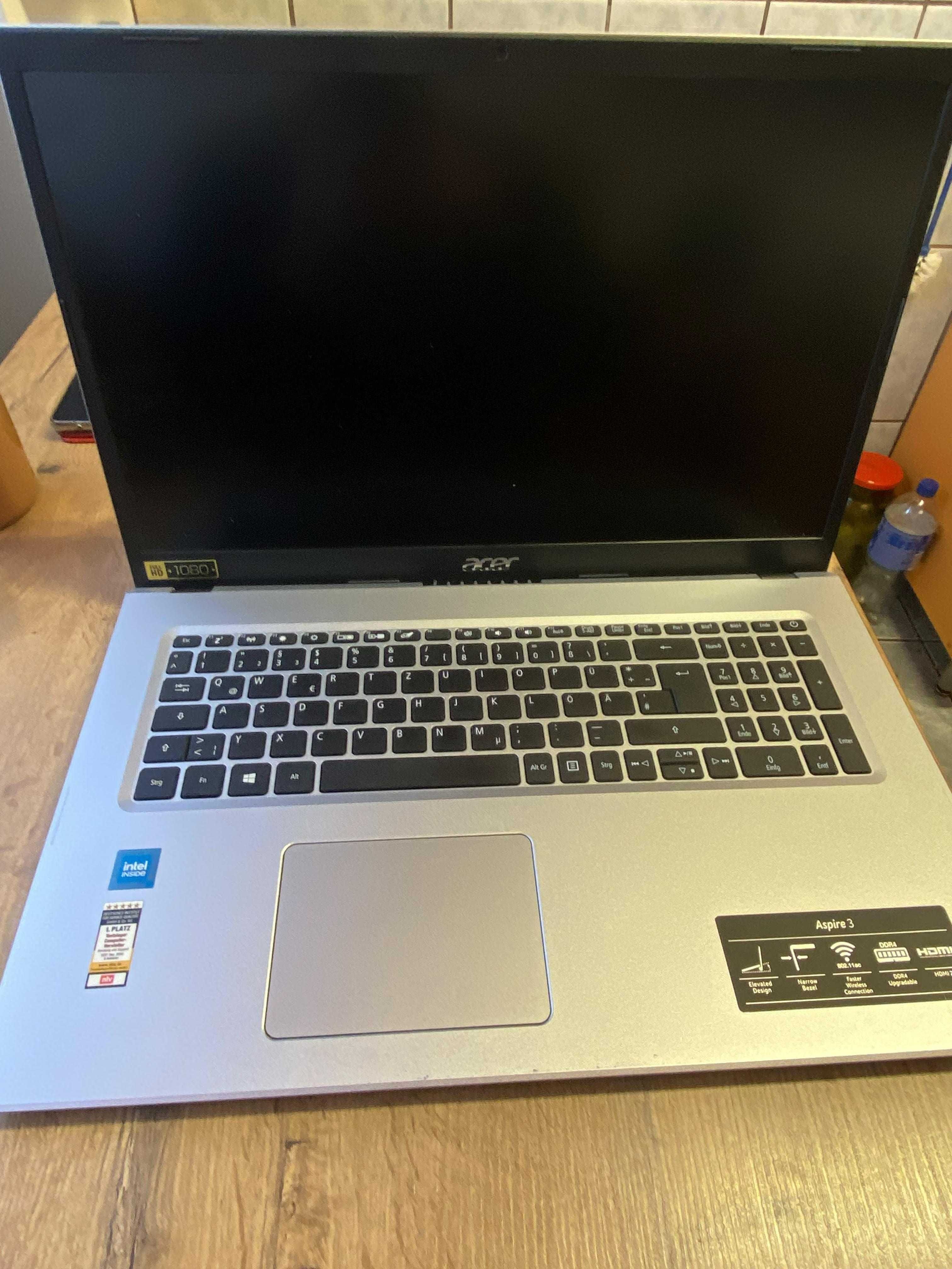 Laptop Acer 3 A317 iNtel Inside  impecabil 17,3 inch