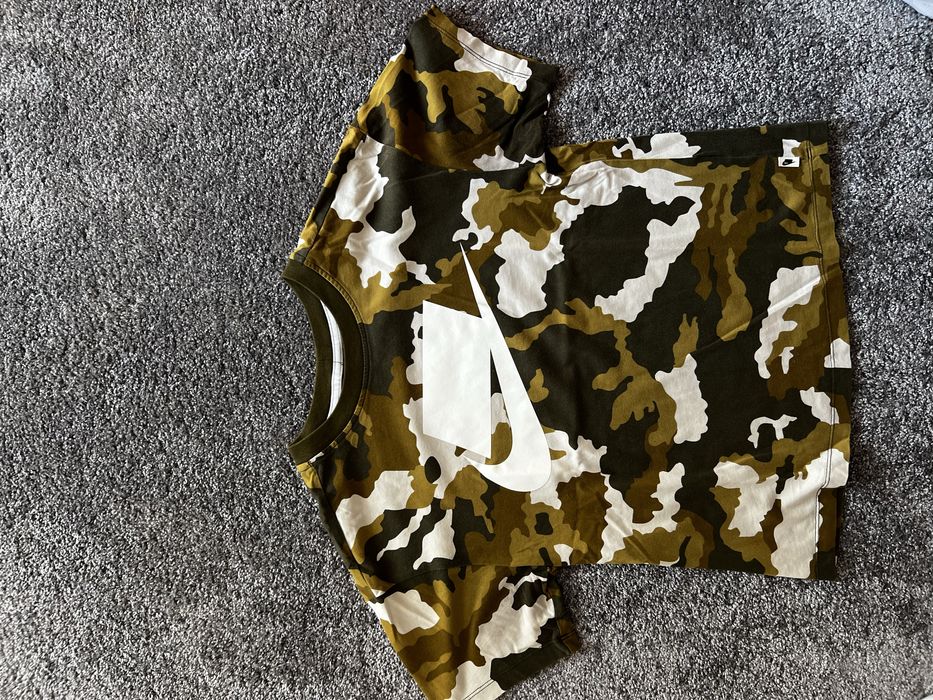 Тениски - Nike, Jordan, Tommy Hilfiger, Armani Exchange