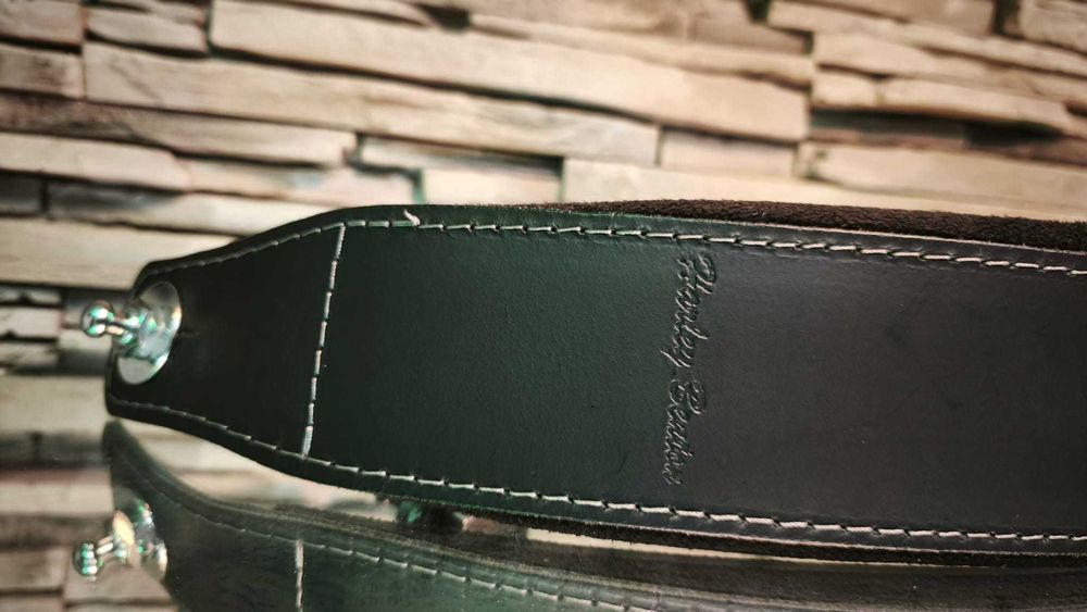 Curea Harley Benton Guitar Strap padded Black + straplock