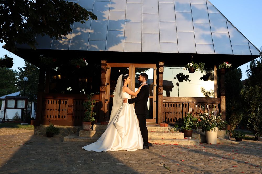 Vand rochie de mireasa,Pronovias malena,marimea s