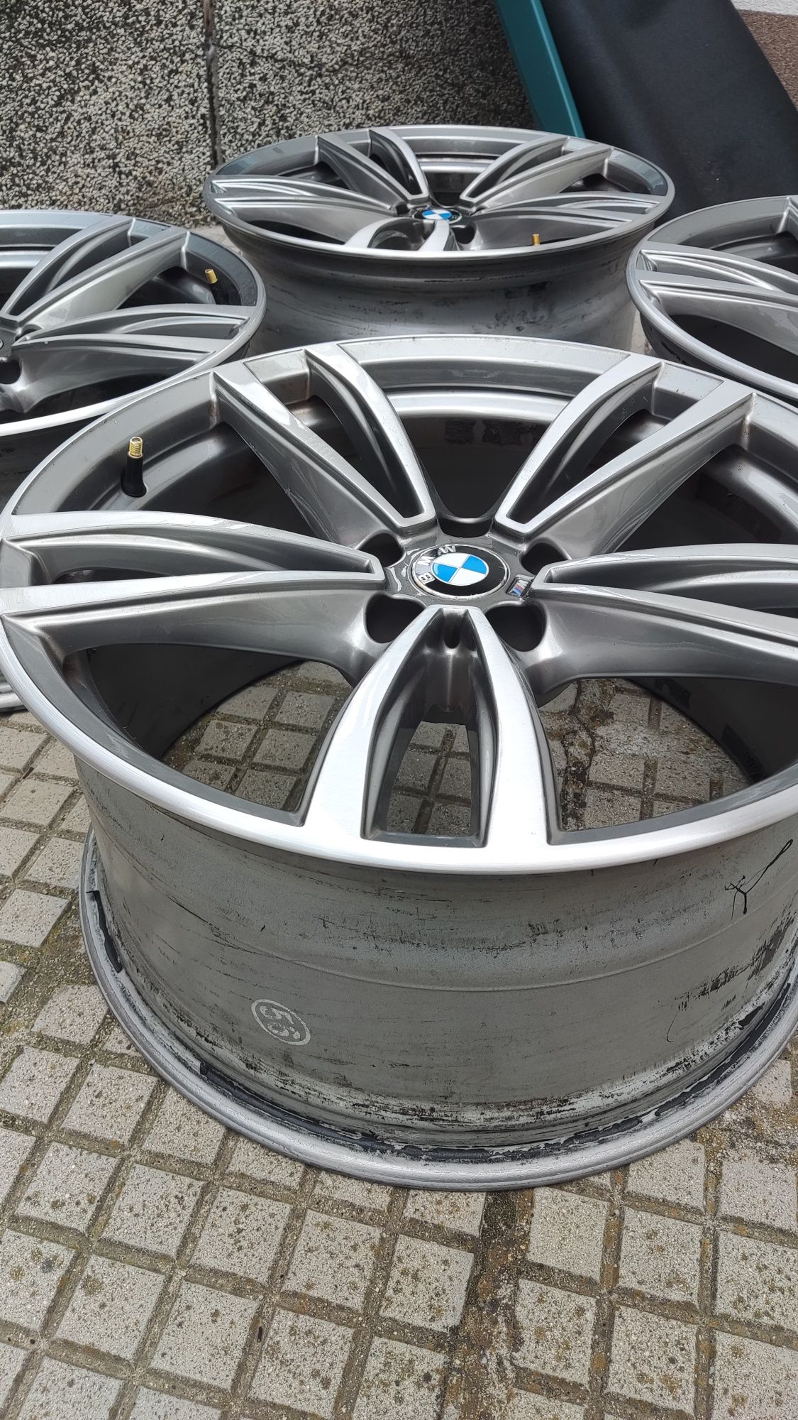 Bmw G30 G31 G32 G11 G12 G70 Style 647M R19 Джанти