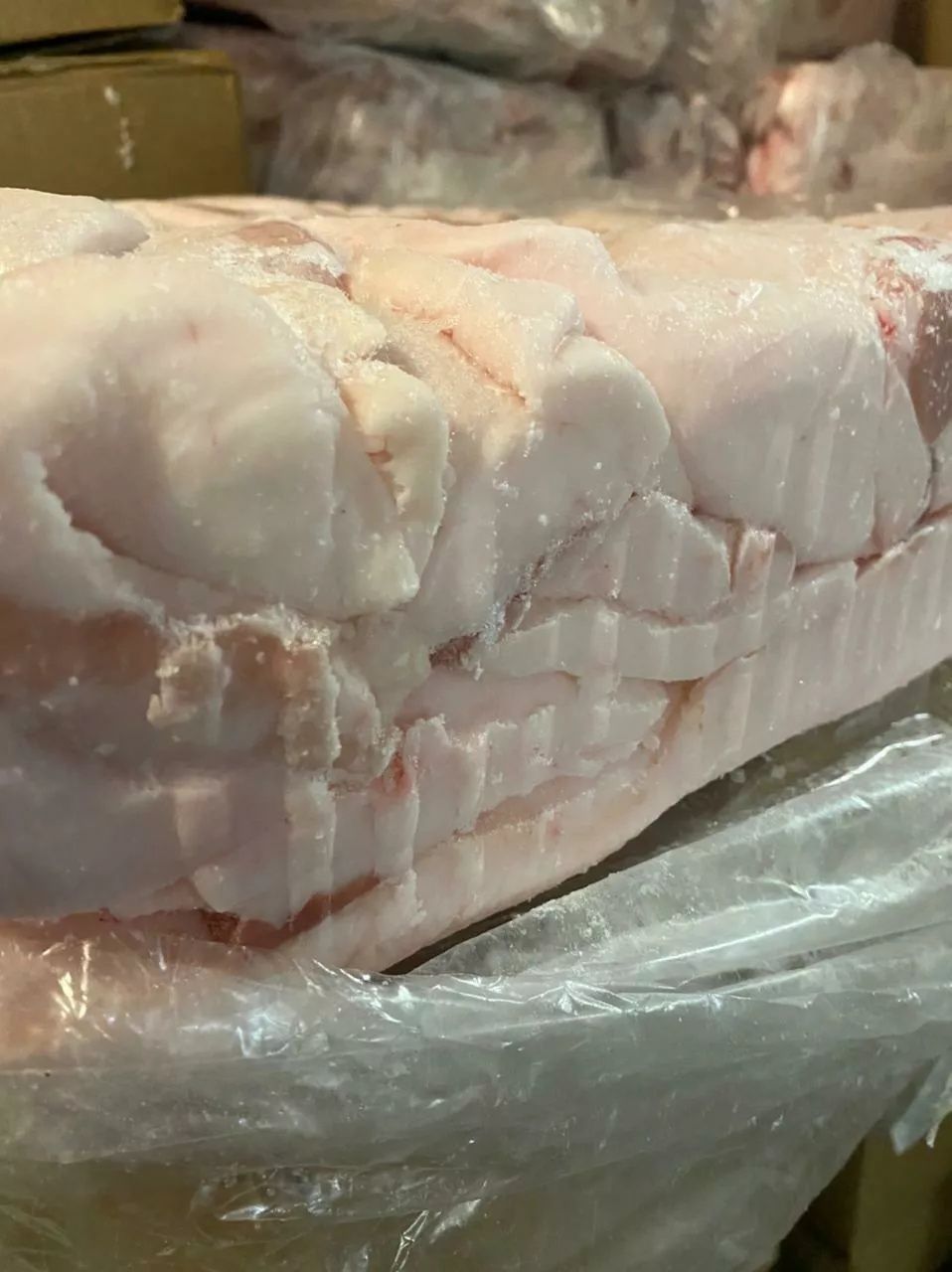 Шпик свиной (сало) в брикетах по 15 кг