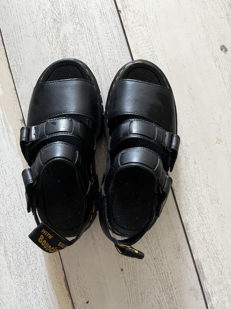 Dr Martens Ricki кожени сандали