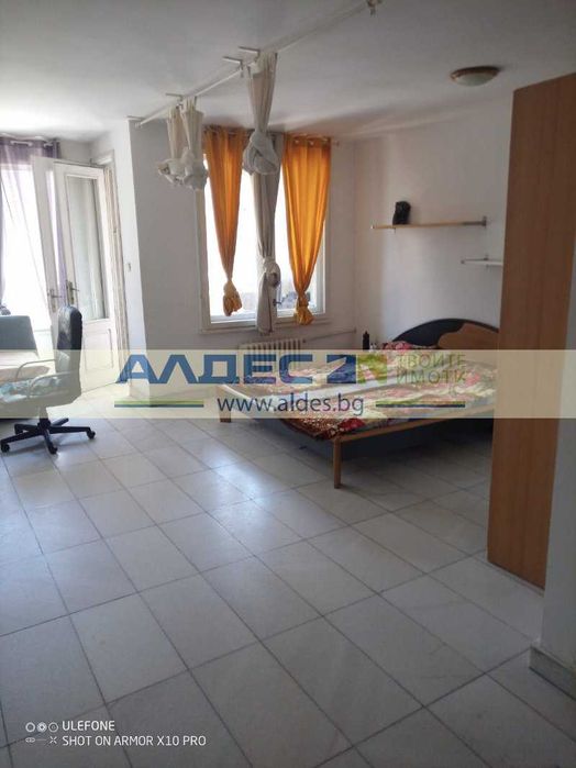 Продава се Двустаен апартамент в София, Център - 69 кв.м за 2276 €/кв.м - Снимка #5