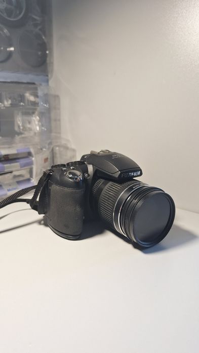 Camera fujifilm finepix hs10