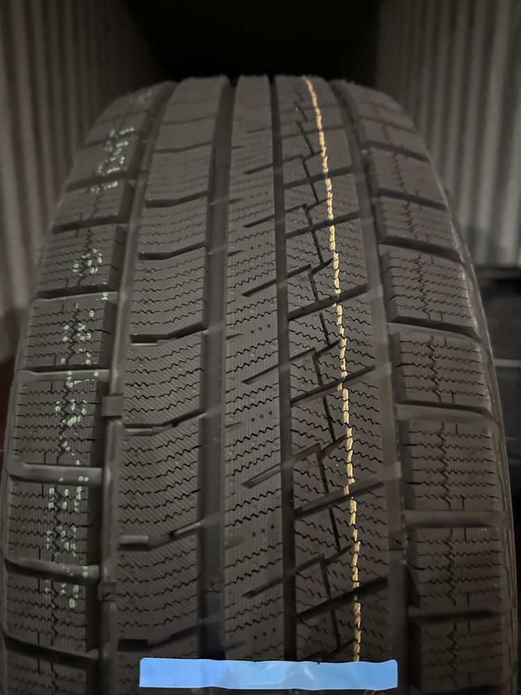 Нови Зимни Гуми ROTALLA SETULA W RACE S360 225/60R18 104T XL НОВ DOT
