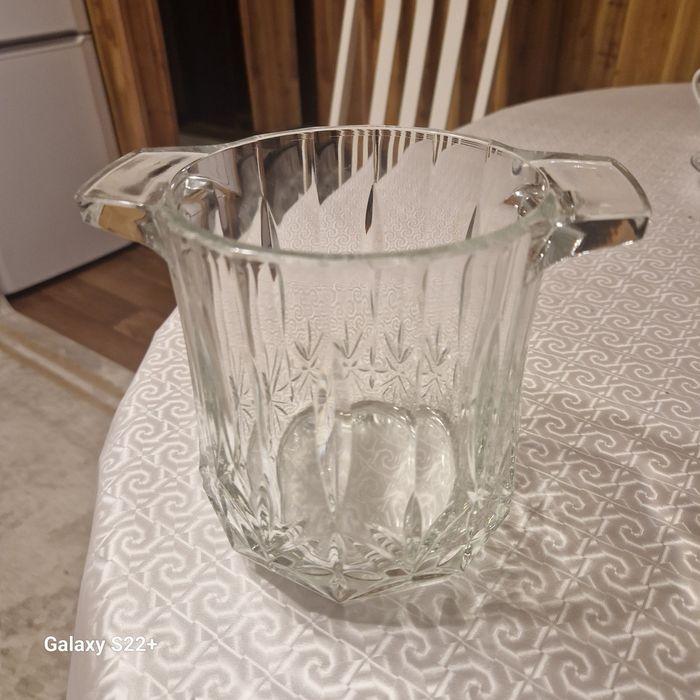 Ведерко для льда.