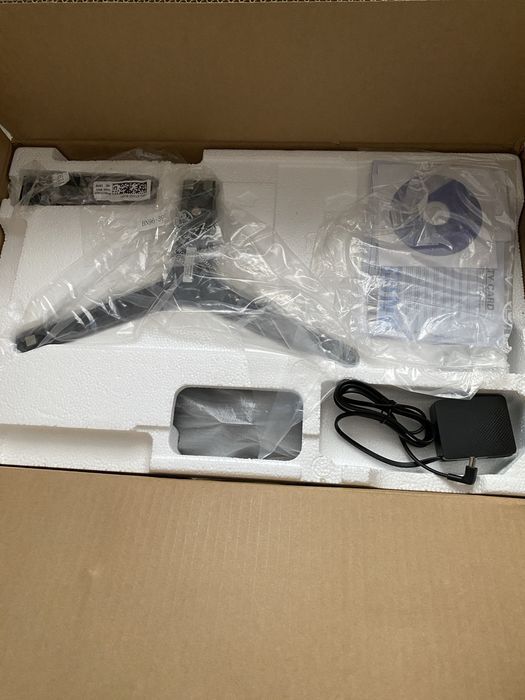 Monitor LED Samsung Esențial