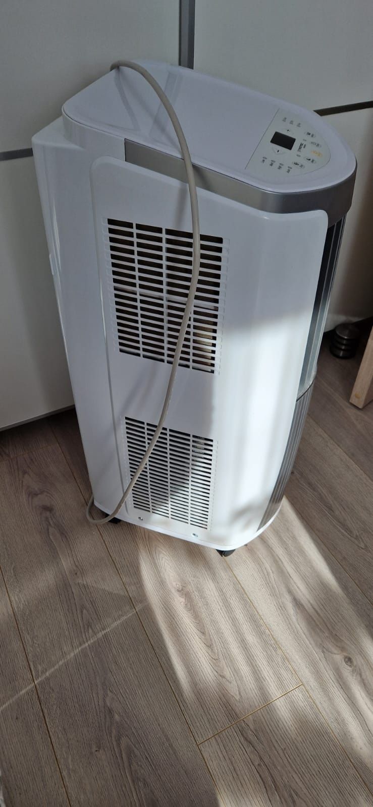 Aer conditionat portabil Trotec PAC 2610E