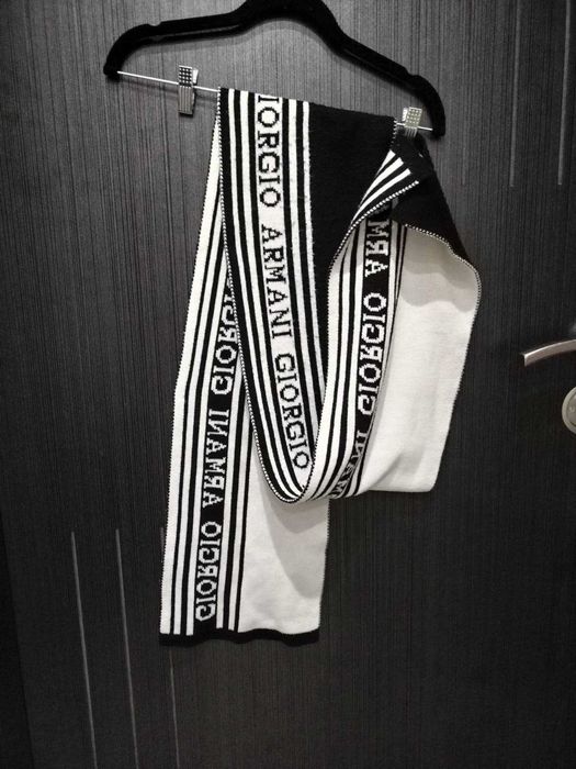 Оригинален двулицев мъжки шал Giorgio Armani