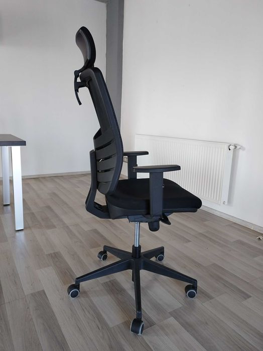 Mobilier IT Office Scaun ergonomic Masa Birou Dulapior -LICHIDARE STOC